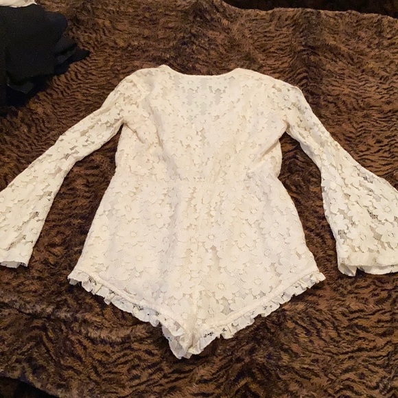 Romper - Picture 2 of 3